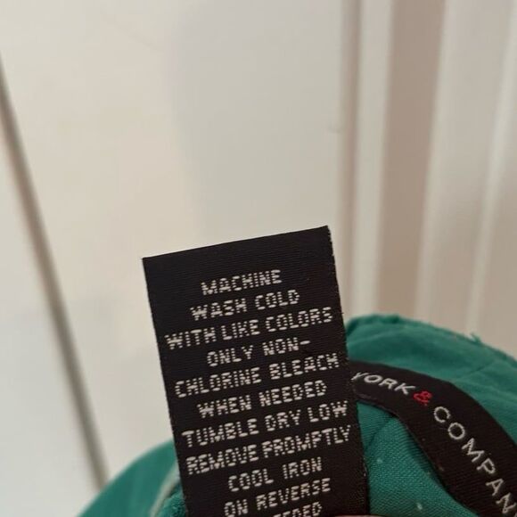 New York & Company‎ Green Plaid Shorts Size 10 - Picture 6 of 6